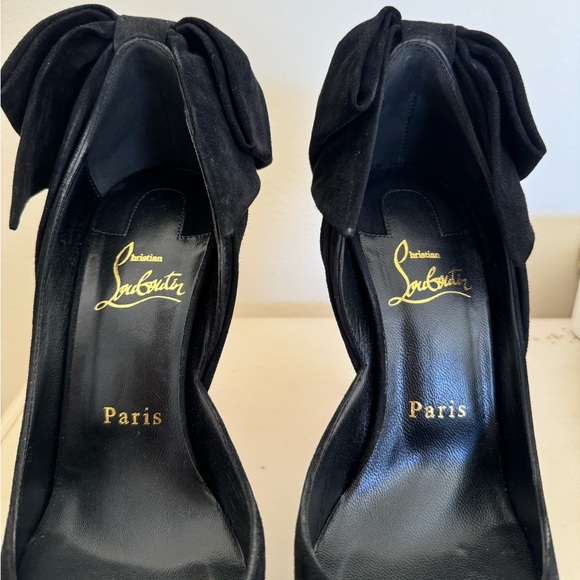 COPY - Christian Louboutin Rabakate Black Suede Pump with Bow - Picture 10 of 12